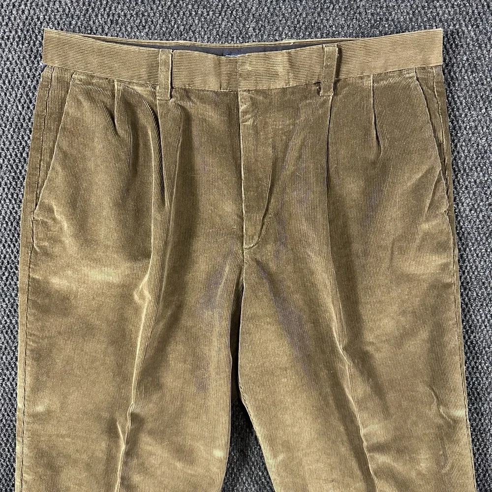 Y2K Dockers Corduroy Pants Mens 36x29 Brown Relaxed Fit Pleated Wide Wale Cuffed